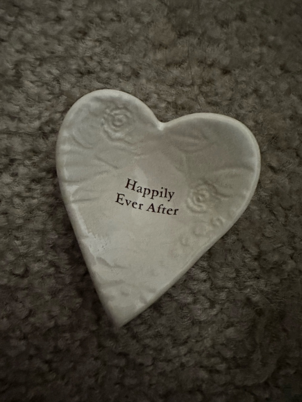 Happily Ever After White Heart Decorative Jewelry Ring Dish